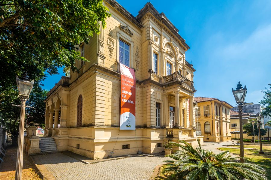 Museu da energia volta a receber visitas