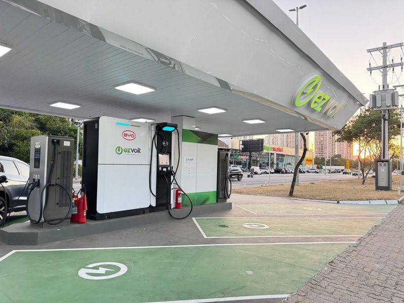 BYD faz parceria com EZVolt e Tupi na ampliação de recargas