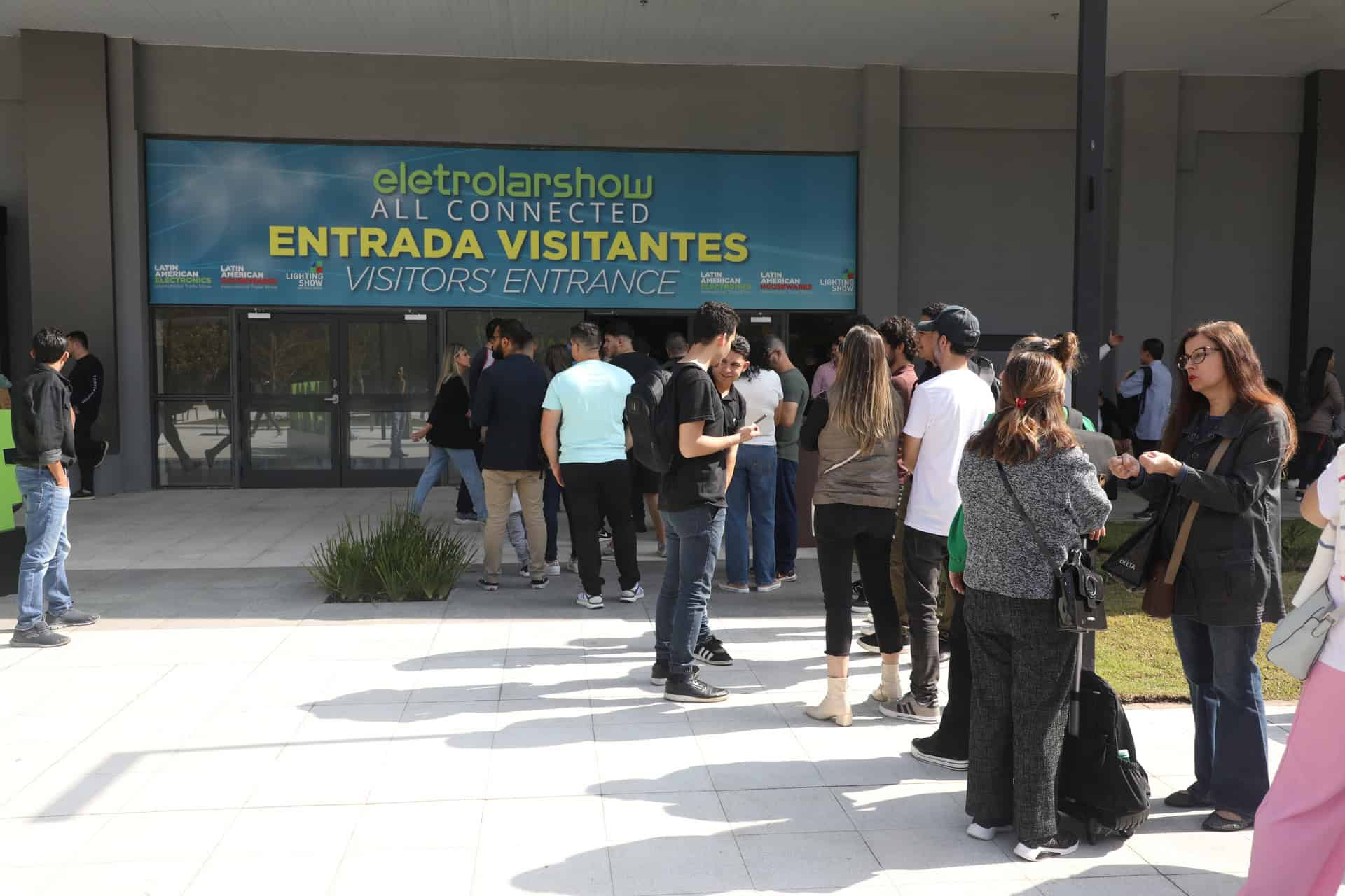 Eletrocar Show 2025 tem mais de 20 marcas da eletromobilidade