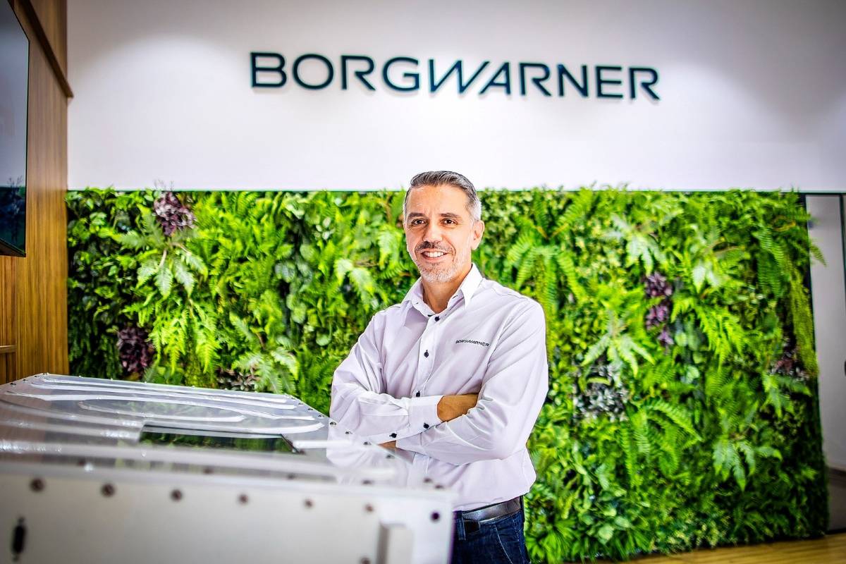 BorgWarner apoia regulamentação para o mercado de baterias
