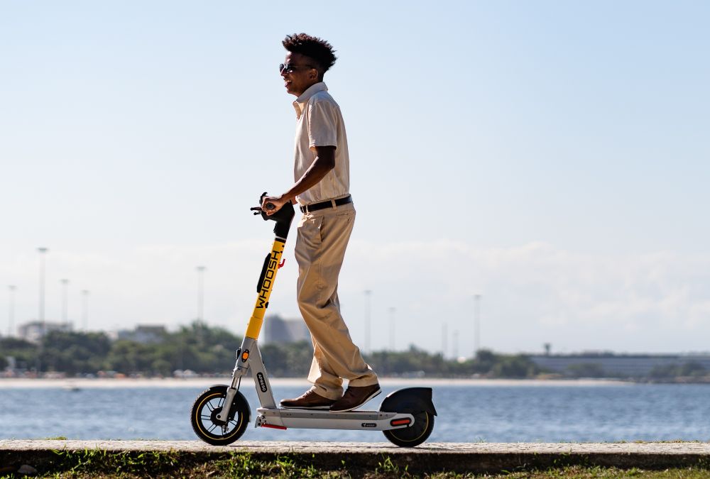 Qual é a da Faria Lima? Patinete, Uber, 99, busão ou metrô