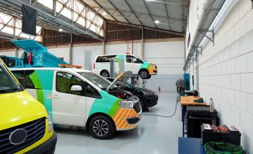 EVMOB inaugura Centro de Serviços para frotas elétricas