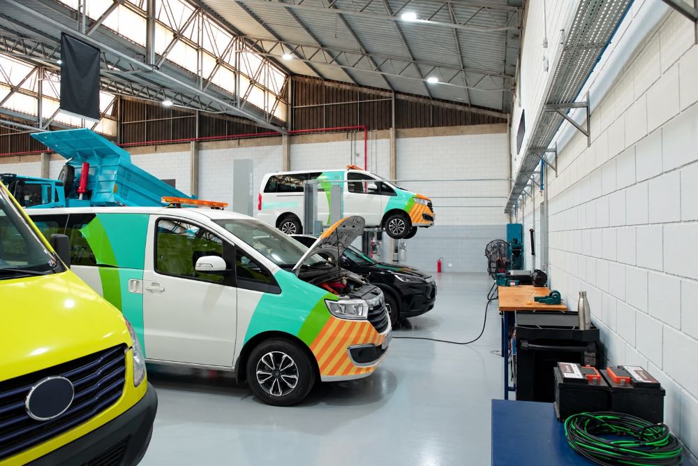 EVMOB inaugura Centro de Serviços próprio para ampliar a disponibilidade de frotas elétricas