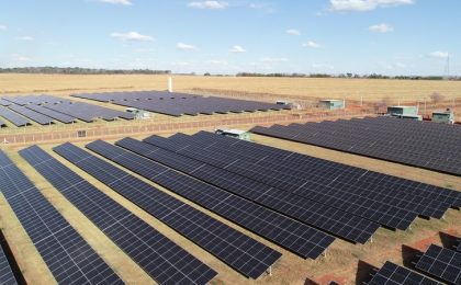 Economizar R$ 100 milhões de energia? Entenda a aposta de Goiás