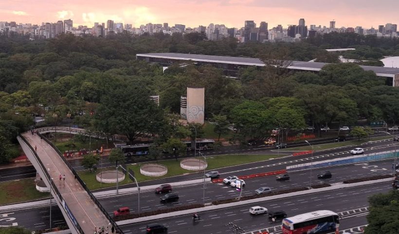 Prédio da Bienal recebe congresso de mobilidade da SAE