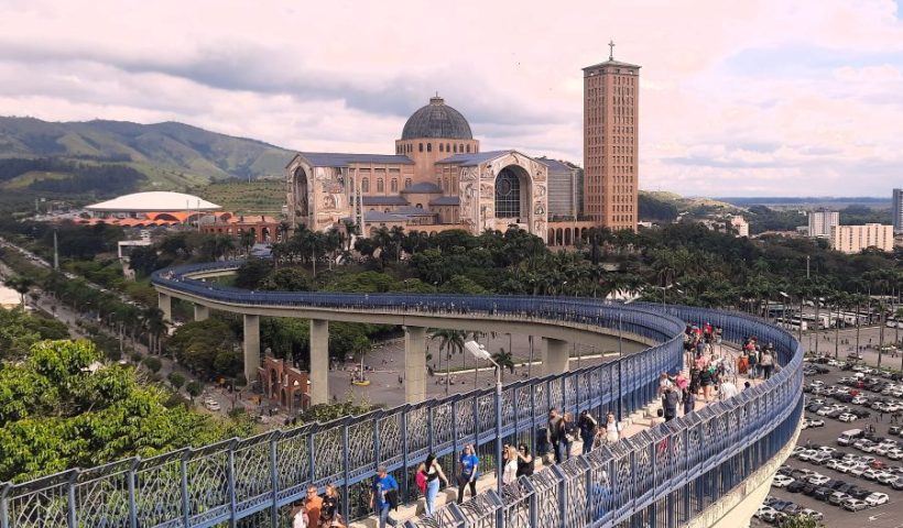 De onde vem a energia do Santuário Aparecida?