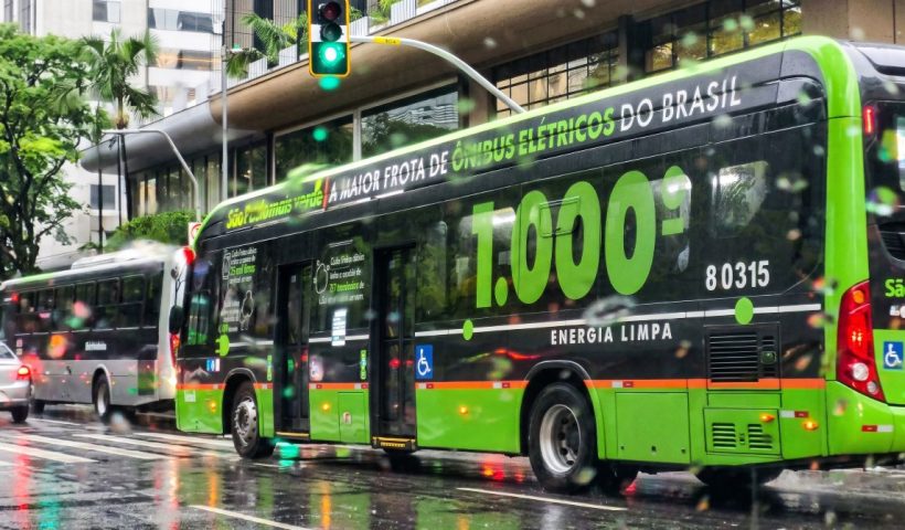 Projeto propõe política nacional para eletrificar ônibus e caminhões
